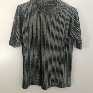 Loft shimmering short sleeve pleated shirt xs new with tags